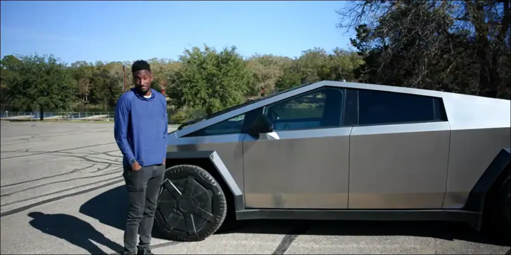 Marques Brownlee Tesla Cybertruck Marques Brownlee Height, Marques Brownlee Net Worth, Age & Biography